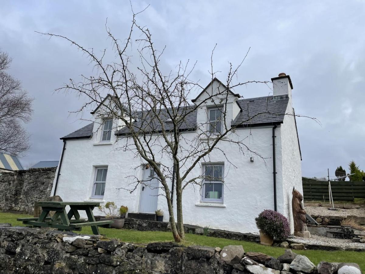 Tidal Cottage On The Shore Isle Of Skye Breakish Exterior photo
